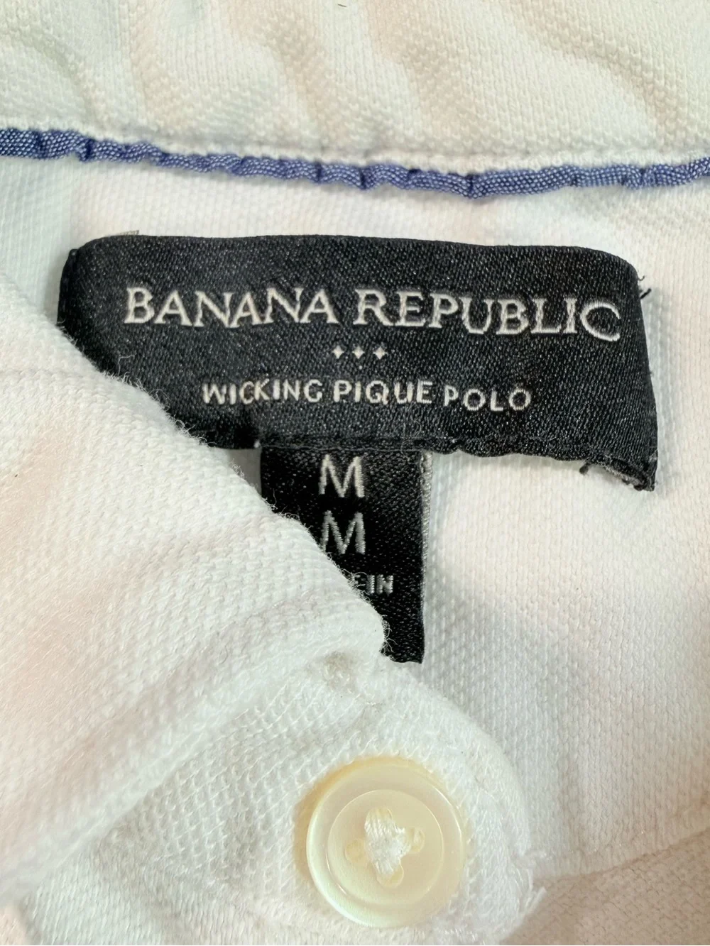 Banana Republic Mens Medium White Wicking Pique Polo Shirt Short Sleeve Pocket